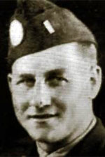 1/Lt John M Randles also Co A/Hq1 Attain rank Capt Sept 45 (Courtesy: B Jeffries)